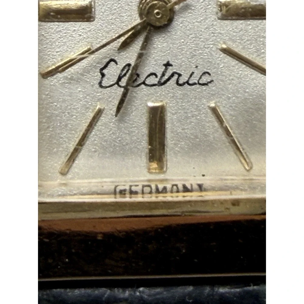Timex Electric Ladies Tank Watch New Battery 10K Rolled Gold Plate 18MM 6.5